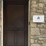 Lithic 1 Apartment Kalambaka