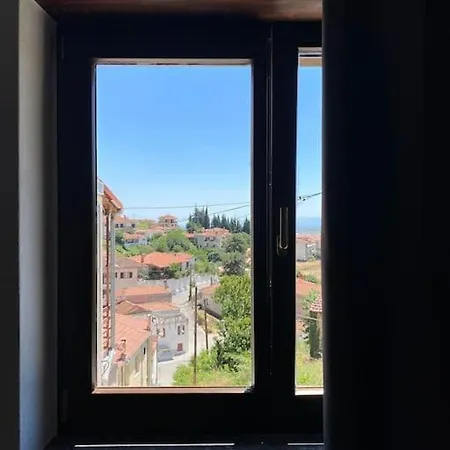 Lithic 1 * Kalambaka