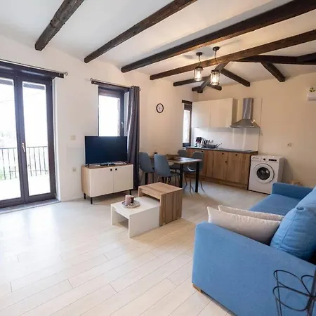 Apartment Lithic 1