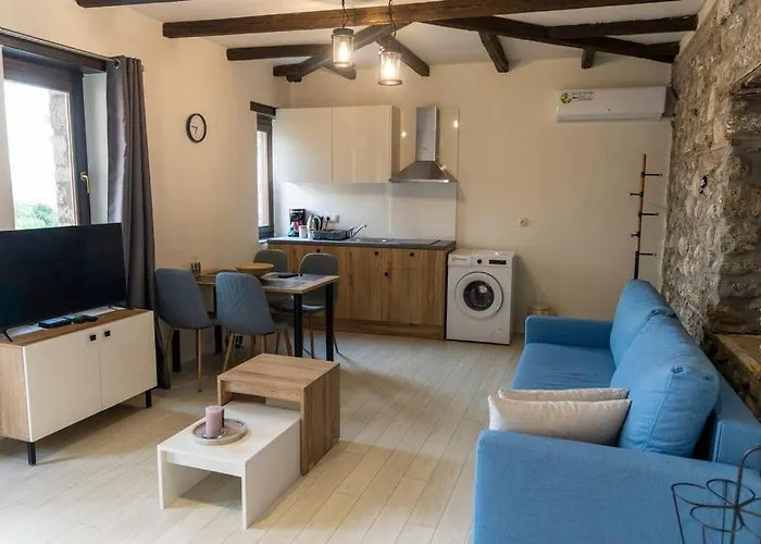 Lithic 1 Апартаменты *